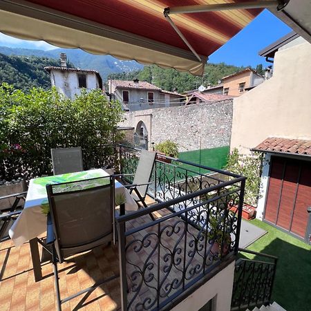 Casa Caterina 2 Storey House, With A Mountain View Toscolano Maderno Exteriör bild